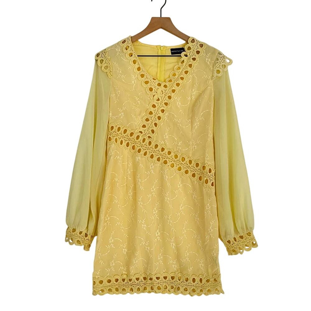 Pretty Little Thing Yellow Crochet Cut Out‎ Dress Women's Size 6 Eyelet Cottage